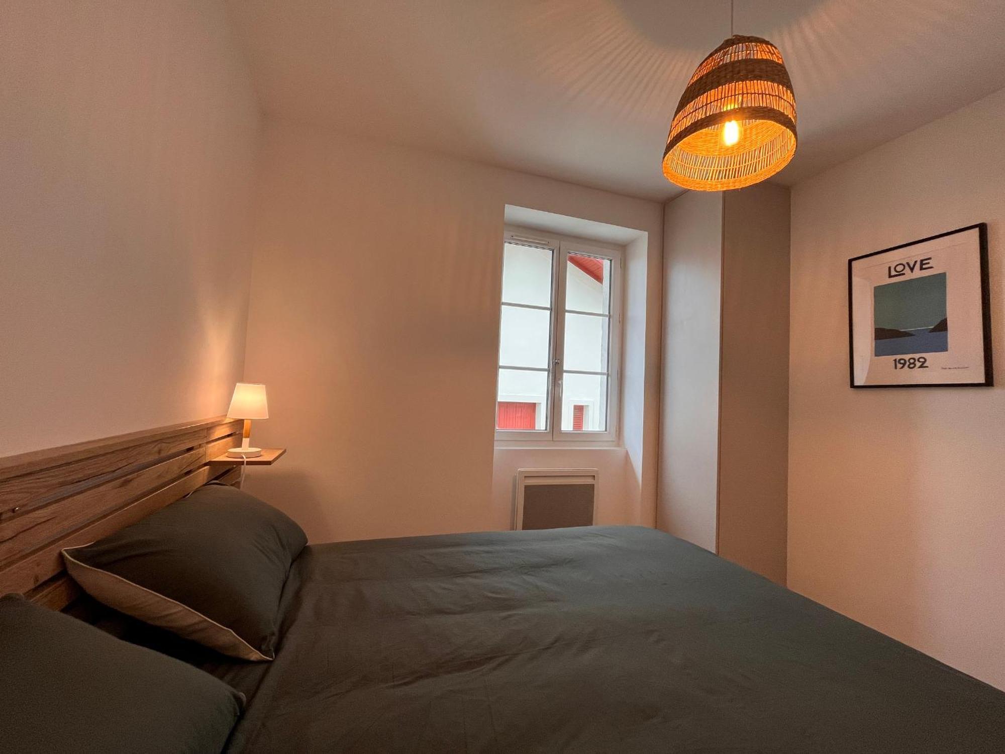 Appartement Lumineux 3 Pieces Pres Des Halles Et De La Plage, Wifi, Clim, Parkings Proches - Fr-1-239-910 Saint-Jean-de-Luz Luaran gambar
